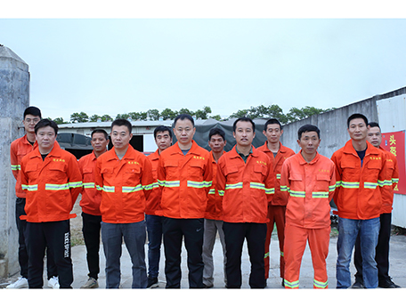 團(tuán)隊(duì)合影