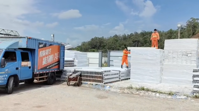 圍擋選錯(cuò)一款，工地多折騰！龍崗學(xué)校建設(shè)工地用需要1000平方米發(fā)貨